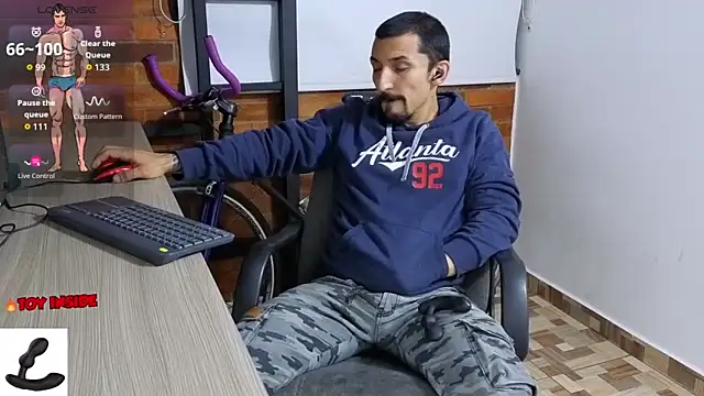 Marck Muscle online show from 10/14/25, 03:40