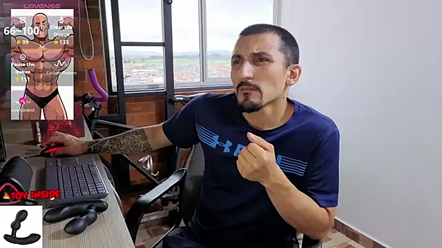 Snapshot of Marck_Muscle chatting on 06/30/26, 10:43 Marck Muscle online show from 06/30/26, 10:43
