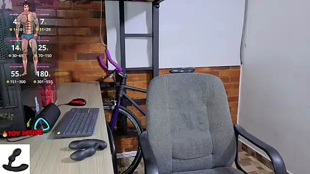 Marck Muscle online show from 03/26/26, 01:59