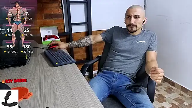 Marck Muscle online show from 12/16/25, 02:27