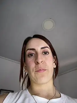 Buttyy Cherry online show from 04/01/26, 04:04