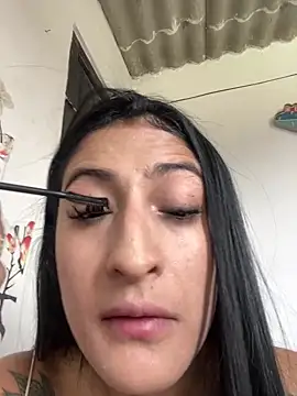 Snapshot of alondra_darling chatting on 02/10/25, 07:28 alondra darling online show from 02/10/25, 07:28