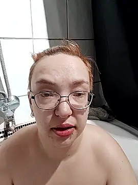 Isabella Geney online show from 03/22/26, 07:15