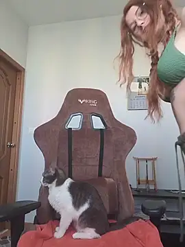 Neko Kimiko online show from 11/11/25, 11:16