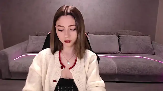 Tessa Walker online show from 12/02/25, 11:23