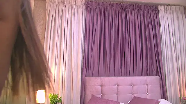 Lilly Peach22 online show from 01/18/25, 06:10
