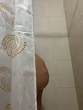 Lilly Peach22 online show from 03/22/26, 02:26