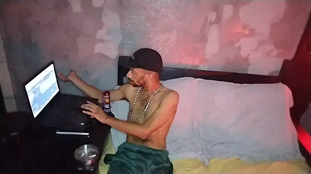 UncutToyBoy23cm online show from 03/12/25, 07:25