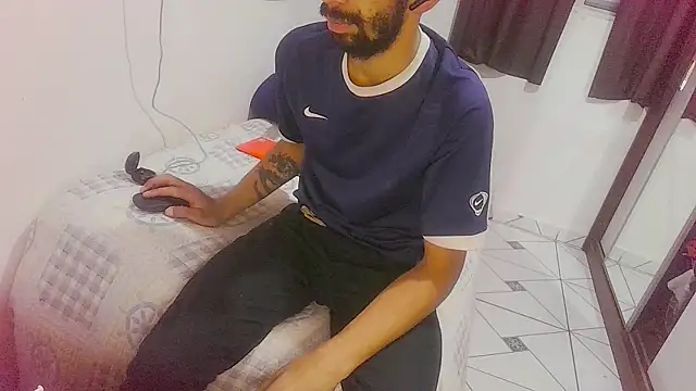 UncutToyBoy23cm online show from 11/09/25, 05:44