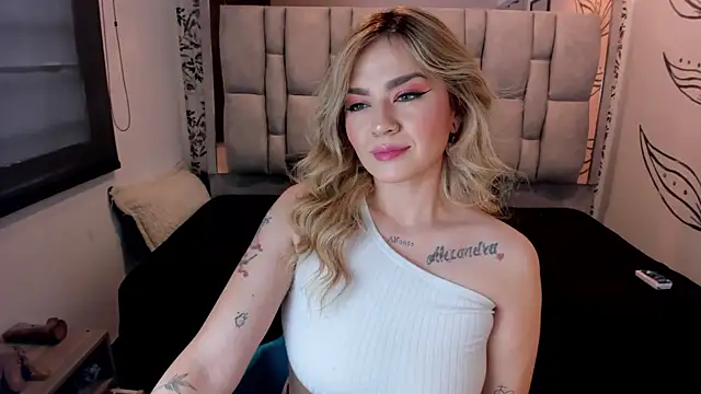 KataHot  online show from 11/12/25, 08:23