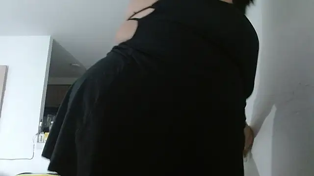 Snapshot of Mia_Adell_11 chatting on 09/09/25, 01:59 Mia Adell 11 online show from 09/09/25, 01:59
