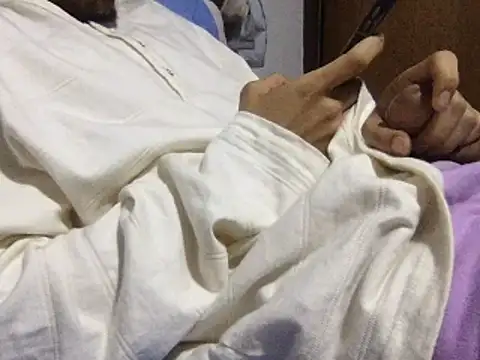 Snapshot of luisfuck777 chatting on 01/19/25, 04:44 luisfuck777 online show from 01/19/25, 04:44