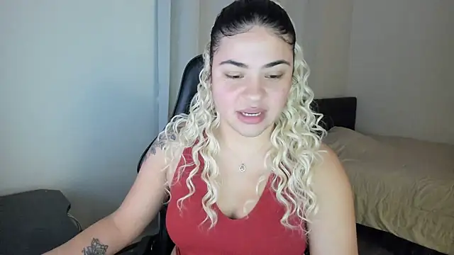 MelSaunders online show from 01/04/25, 01:42