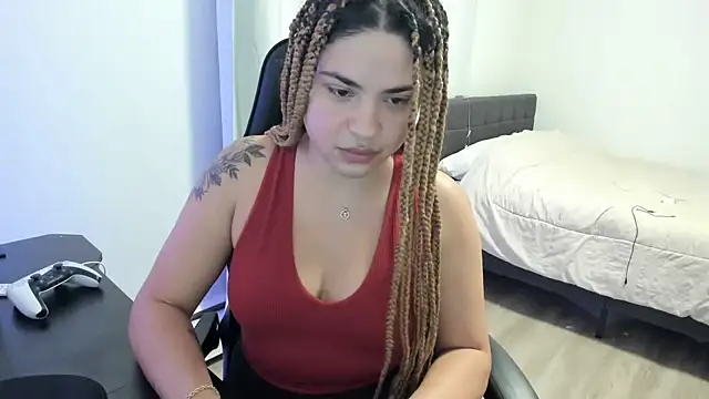 MelSaunders online show from 12/28/24, 02:11