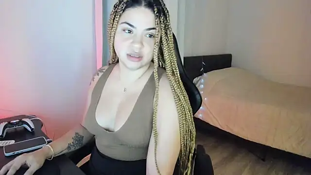 MelSaunders online show from 12/23/24, 02:45