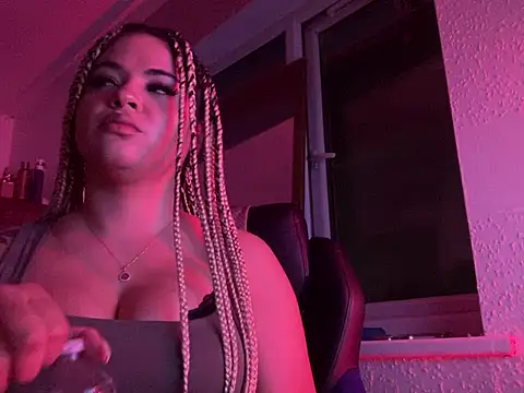 MelSaunders online show from 03/11/26, 10:59