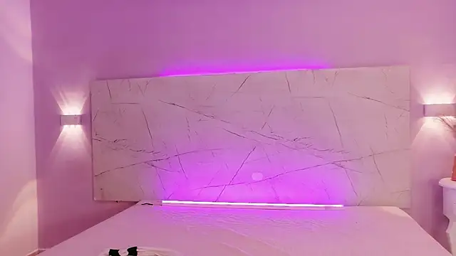 AbrilBrent online show from 02/07/26, 07:55