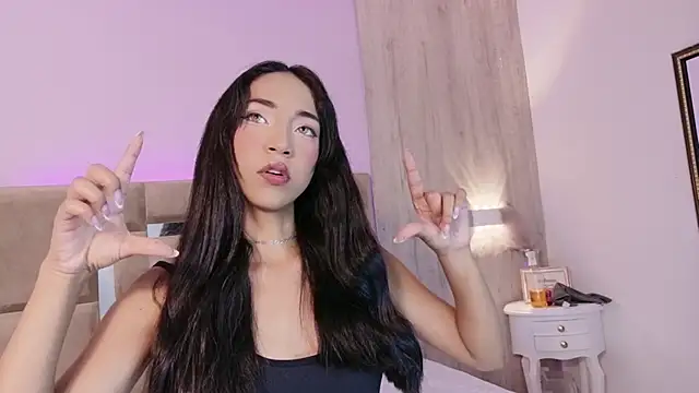 AbrilBrent online show from 04/06/26, 07:59