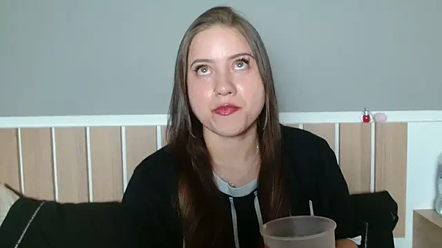 520 Loirex 741 online show from 12/23/25, 03:06