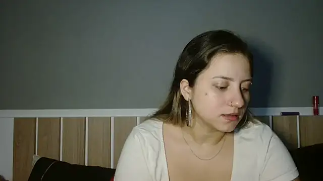 Snapshot of 520_Loirex_741 chatting on 02/16/25, 06:43 520 Loirex 741 online show from 02/16/25, 06:43