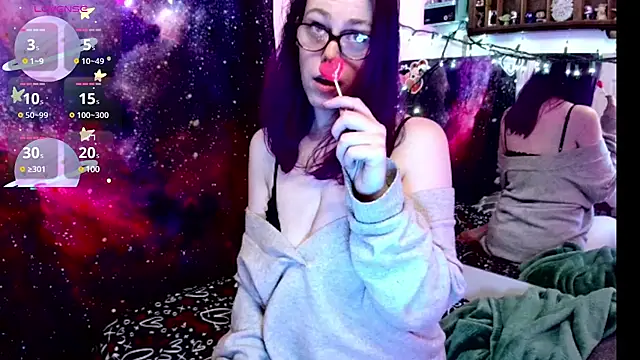 Snapshot of EverlyEster chatting on 02/26/25, 10:47 EverlyEster online show from 02/26/25, 10:47