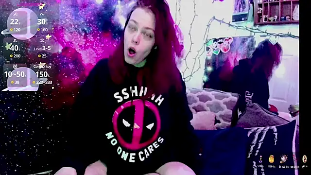 Snapshot of EverlyEster chatting on 01/05/25, 10:19 EverlyEster online show from 01/05/25, 10:19