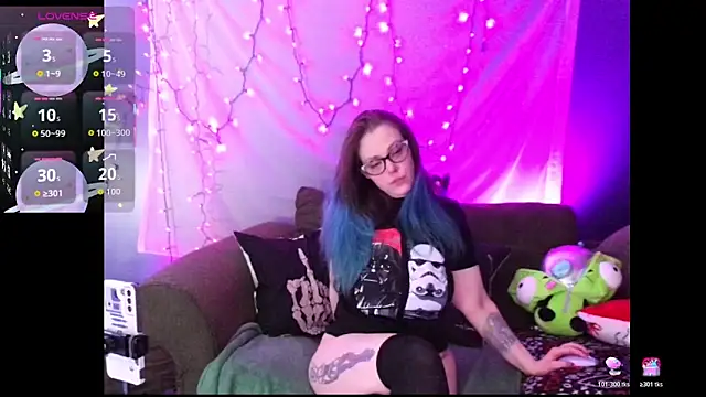 EverlyEster online show from 02/14/26, 03:51