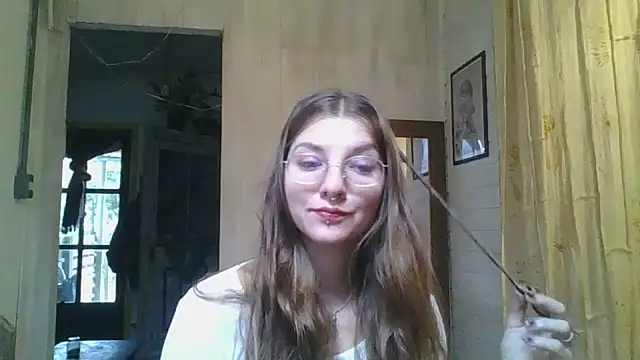 Snapshot of SweetyBabyDemon chatting on 05/17/26, 02:06 SweetyBabyDemon online show from 05/17/26, 02:06