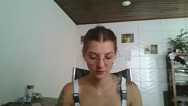 SweetyBabyDemon online show from 02/27/26, 01:55