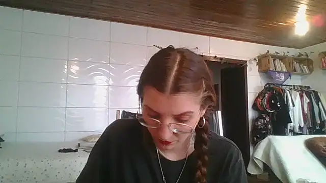 SweetyBabyDemon online show from 09/21/25, 07:19