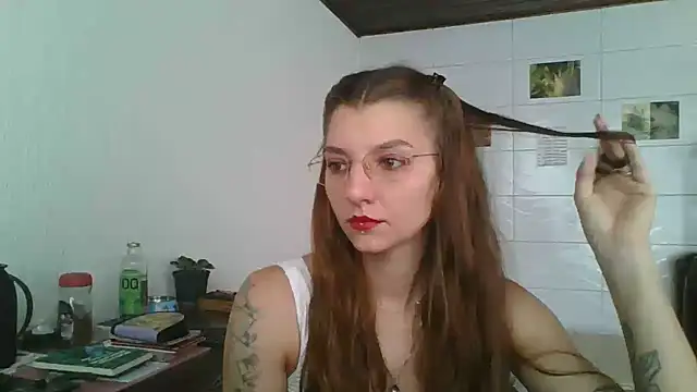 SweetyBabyDemon online show from 11/04/25, 12:20