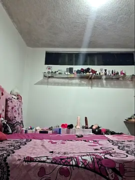 gatadeojosclaros online show from 10/12/25, 12:34