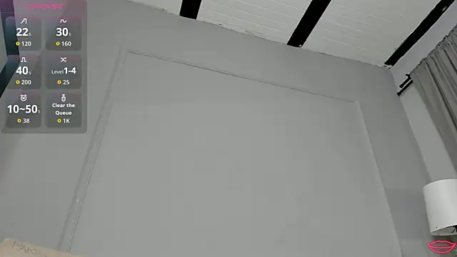 BrianaHazel online show from 04/06/26, 07:48