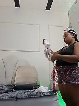 BrianaHazel online show from 07/01/26, 07:47