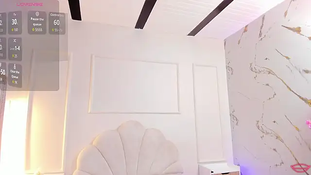 BrianaHazel online show from 06/04/26, 07:40