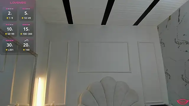 Snapshot of BrianaHazel chatting on 05/14/26, 07:33 BrianaHazel online show from 05/14/26, 07:33