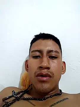 Isaanegrito online show from 11/22/25, 05:12