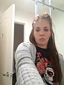 gorgeous11 online show from 10/30/25, 11:52