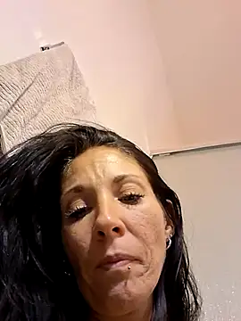 gorgeous11 online show from 11/07/25, 08:19