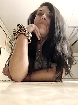 gorgeous11 online show from 02/19/25, 10:45