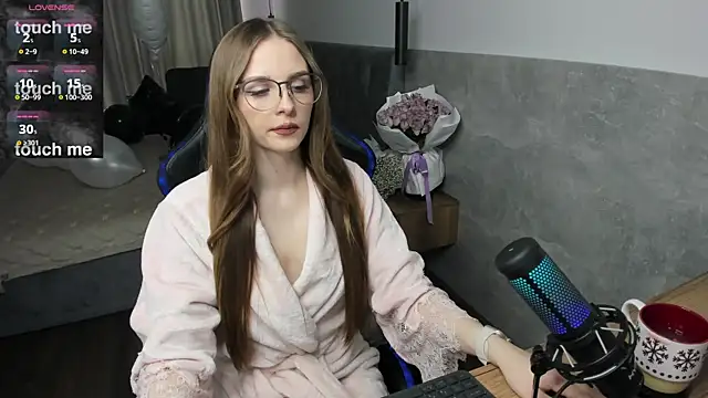 MCfly 11 online show from 02/22/26, 01:24