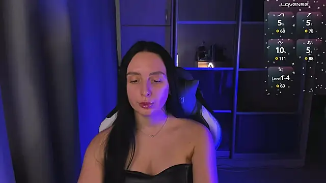 Snapshot of Christy_Calypso chatting on 02/27/25, 12:45 Christy Calypso online show from 02/27/25, 12:45