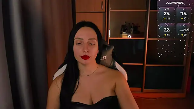 Snapshot of Christy_Calypso chatting on 02/16/25, 07:16 Christy Calypso online show from 02/16/25, 07:16