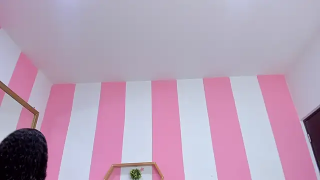 ISABELLA 020 online show from 02/28/26, 01:16