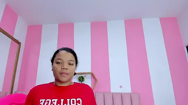 ISABELLA 020 online show from 02/02/26, 12:26