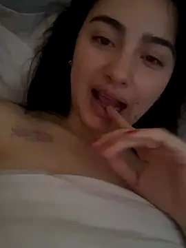 Damian n Maya online show from 10/08/25, 04:08