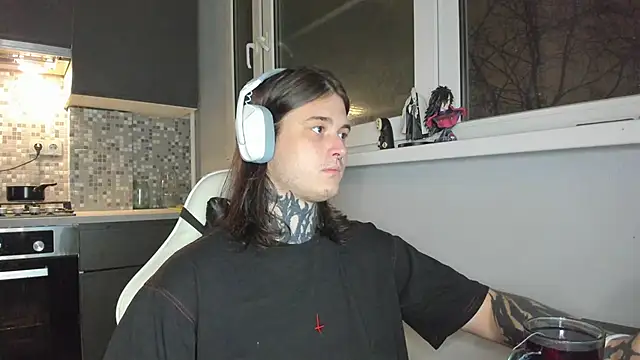  torfin  online show from 03/01/25, 07:26