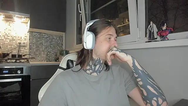  torfin  online show from 03/18/25, 11:09