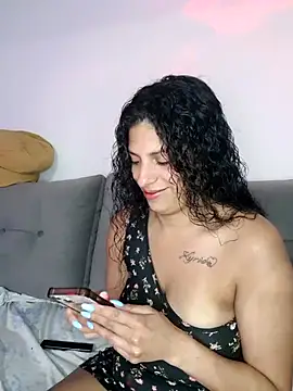 Shura xxxBig online show from 11/23/25, 01:04