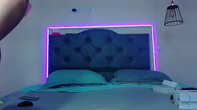 Kim clark1 online show from 10/24/25, 03:44